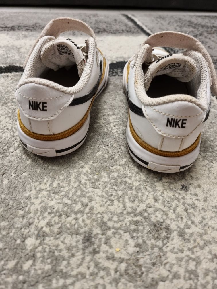 Детски маратонки Nike