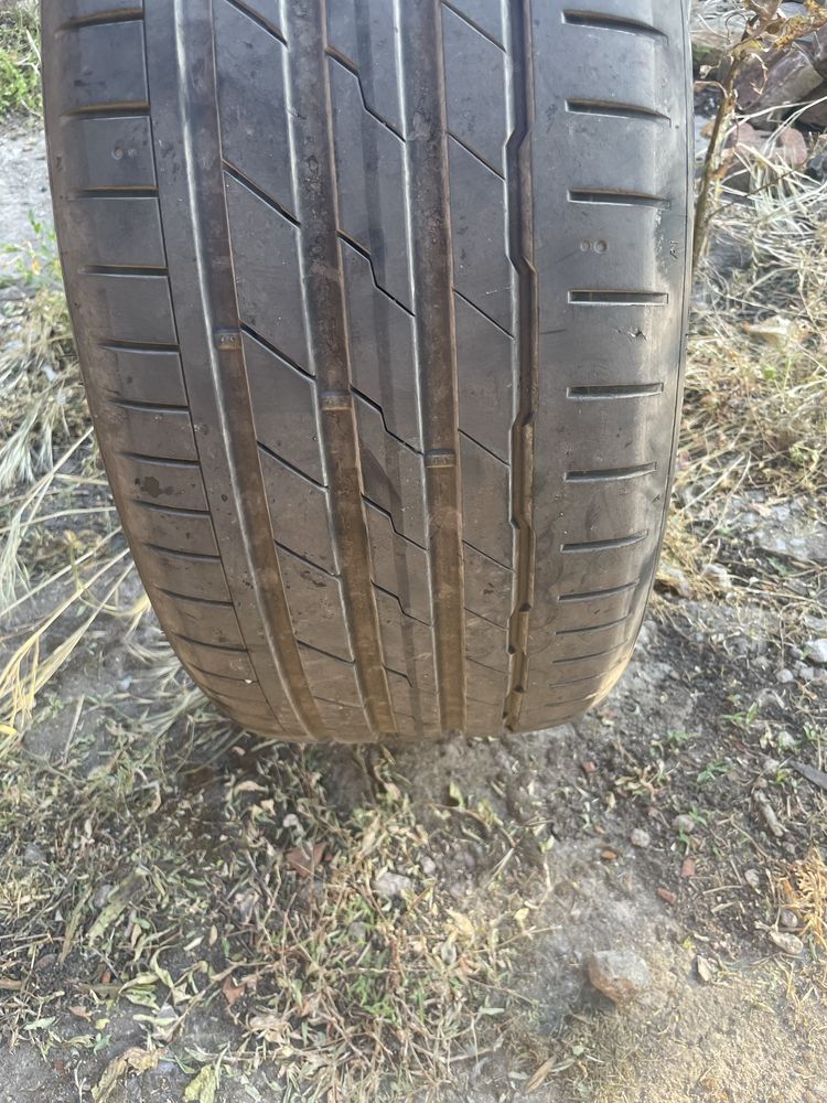 Гуми BRIDGESSTONE 235/35/19