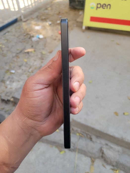 Pocco x7 pro сотилади