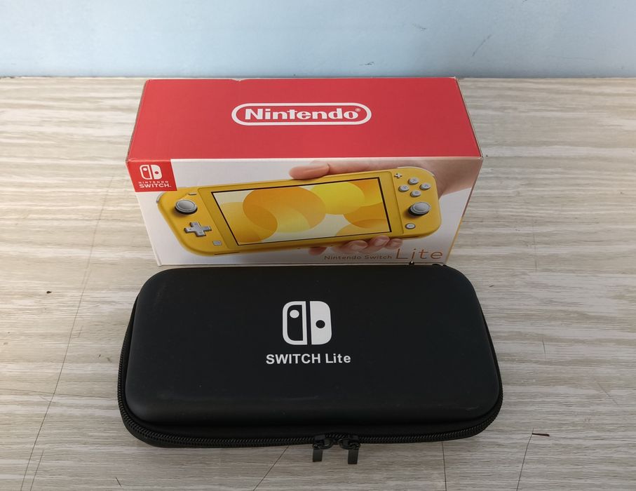 Nintendo Switch Lite