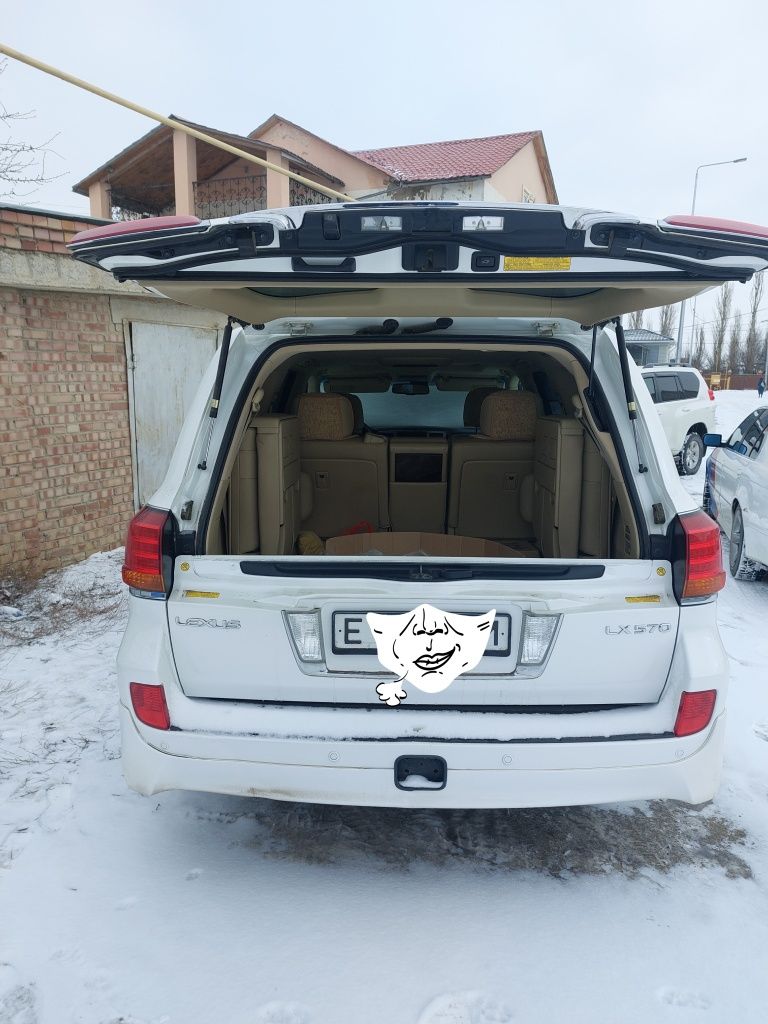 Продам Lexus LX570