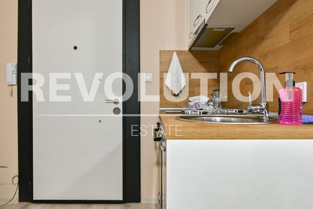 Дава се под наем Едностаен апартамент в София, Студентски град - 29 кв.м за 550 € - Снимка #8