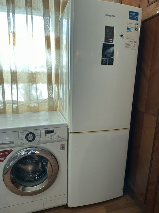 Продам Холодильник Samsung no frost
