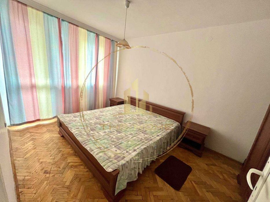 Дава се под наем Тристаен апартамент в Варна, Център - 75 кв.м за 500 € - Снимка #7