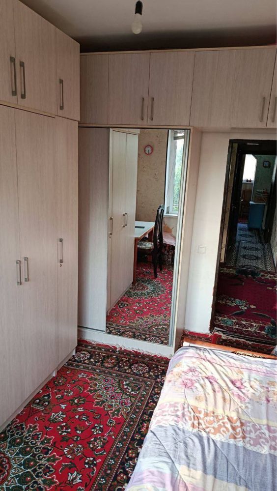 Срочна Продаётся Комфортная Квартира на Алмазар Кора Камиш 2/4 4/4/4