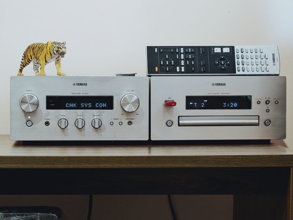 Yamaha RX-E840 Pianocraft Series. Cap serie. Bijuterie Hi-Fi. Preț fix