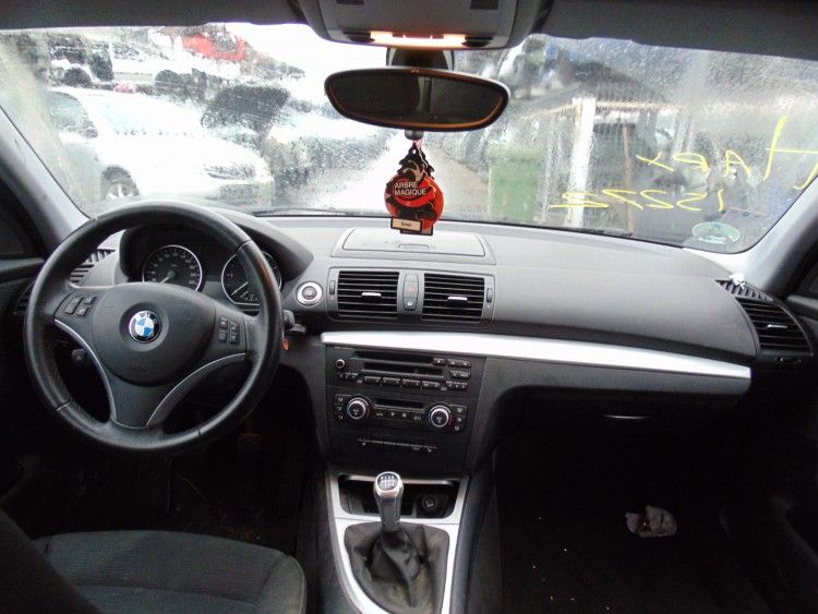 Dezmembrez BMW Seria 1 E87 2.0 Benzina N43