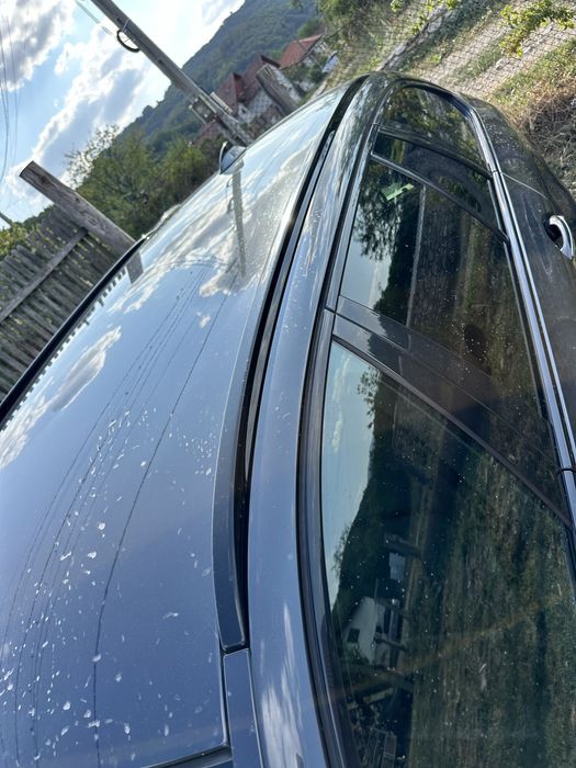 Bare longitudinale plafon BMW F11 M pachet shadow line negru