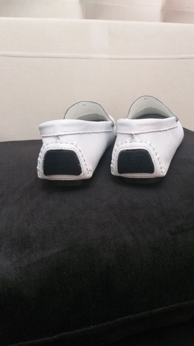 Vand mocasini albi noi 43