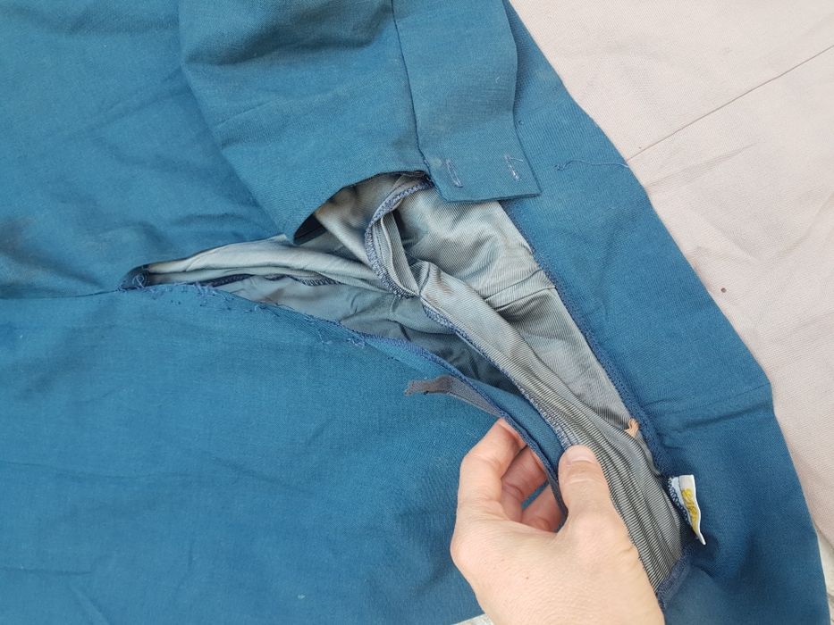 Цената е 15лв за двете състояние от снимките