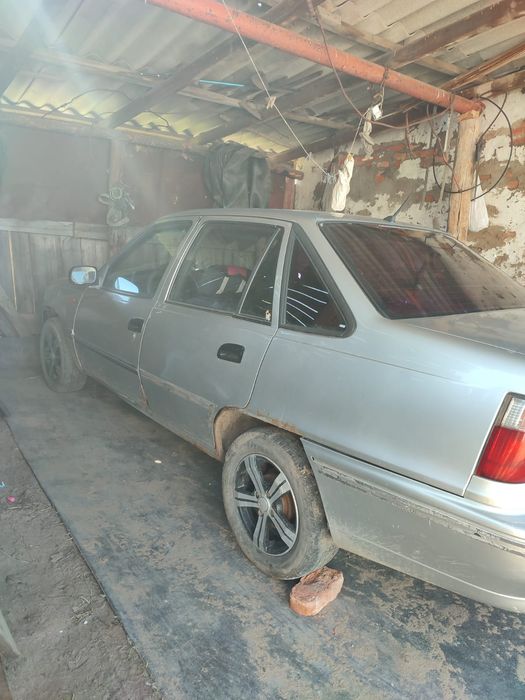 Дэу Нексия 2006 г