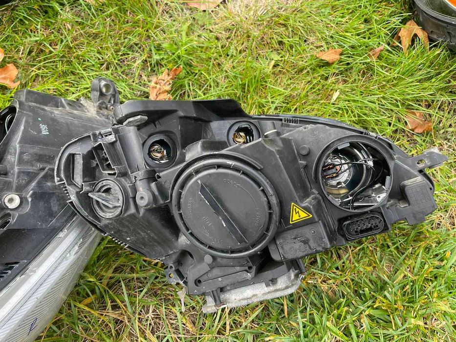 Фарове за w204 Xenon Оригинални