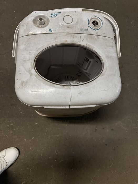 Стриральна машинка Magna