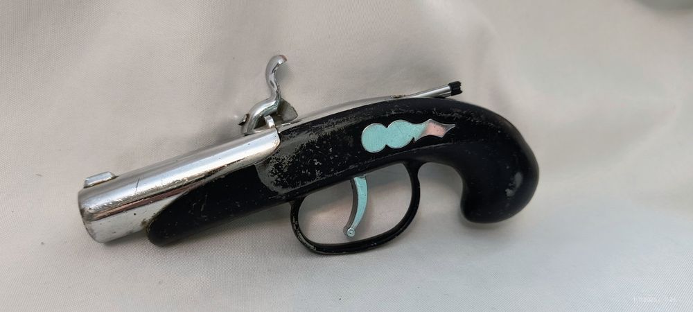 Японска бензинова запалка пистолет 1960 г.