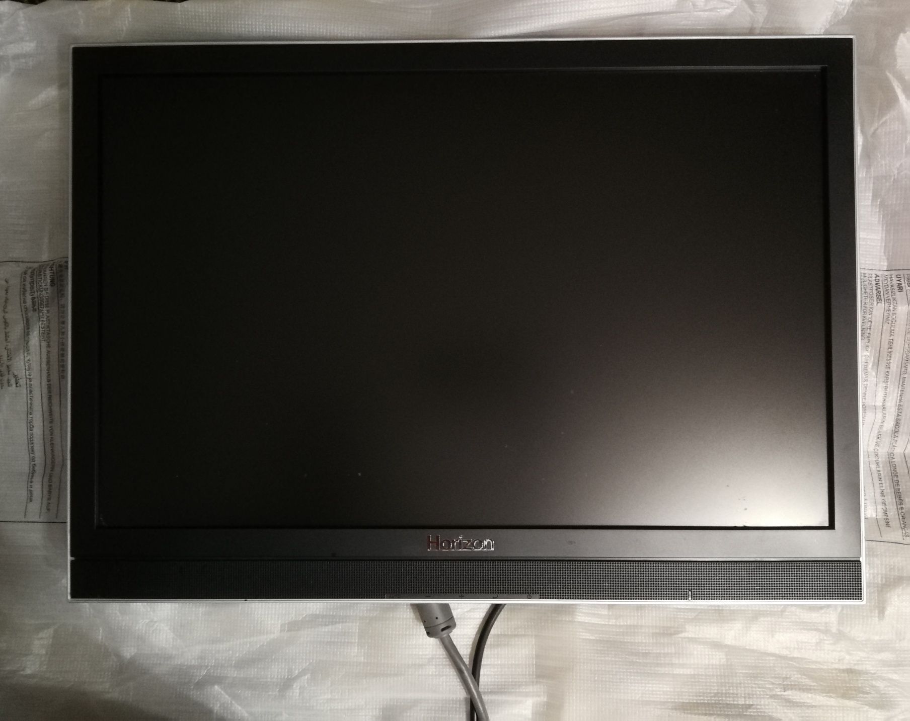 Monitor 22 inch model Horizon 2206 SW