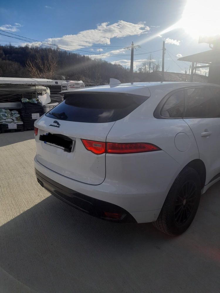 Jaguar F-Pace 2017