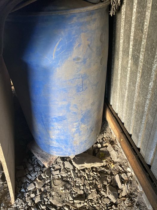 Бочка пластиковая 200 литров