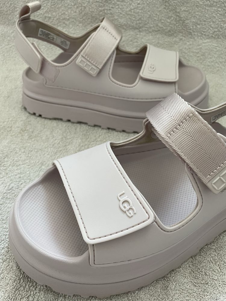 Sandale UGG, Roz, numarul 39