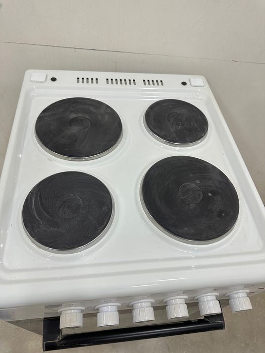 Продам электроплиту