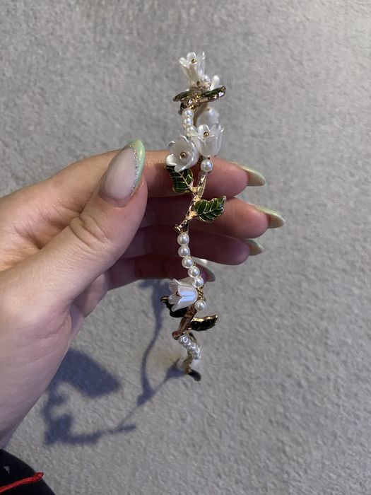 Диадема с цветя за специални събития