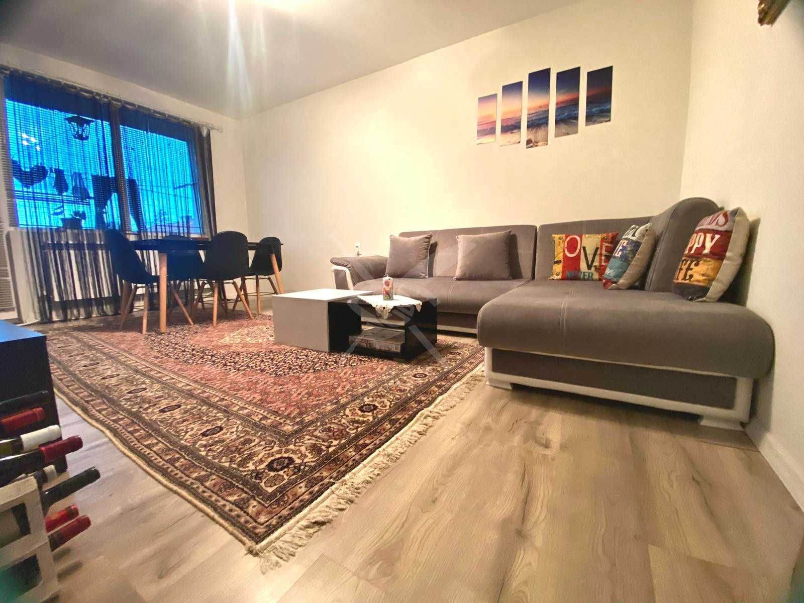 Двуфамилна къща в Айтос 63968