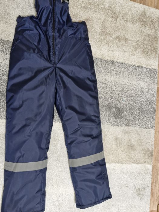 Продам   спецовку .