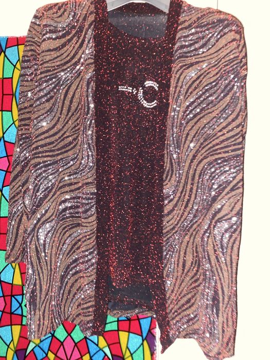 Очень красивая нарядная двойка