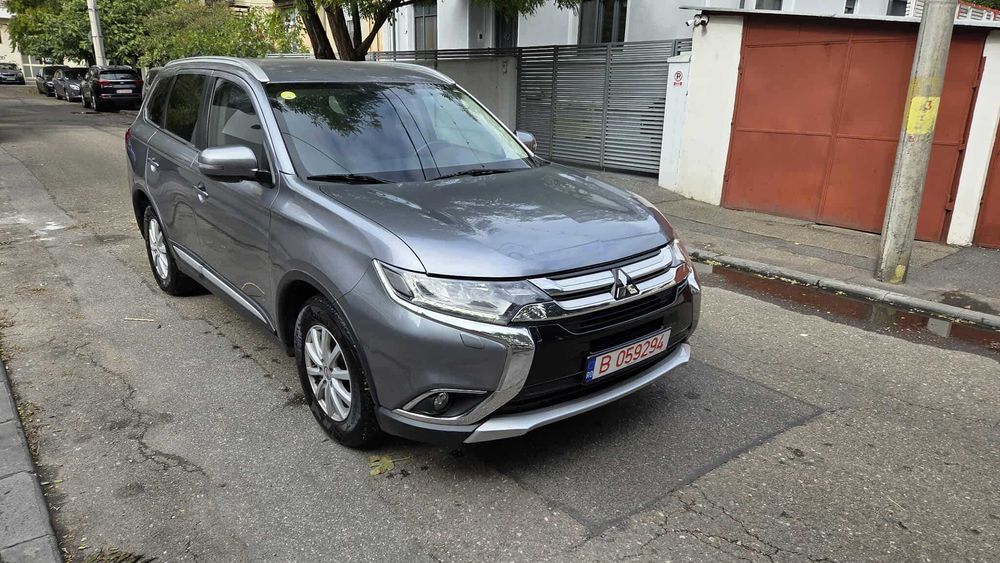 Mitsubishi Outlander, 2.2 diesel, 150 cp, 2016, 178.000 km, 7 locuri