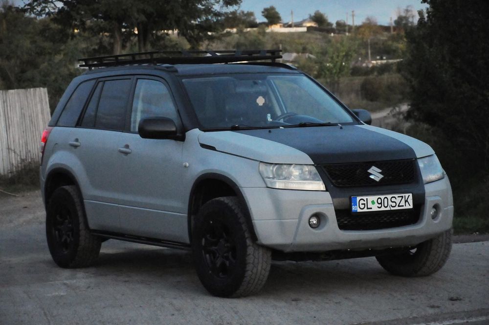 Suzuki Grand Vitara 2006 2.0DDiS 129 CP E4 4×4 clima piele, proprietar ofer fiscal