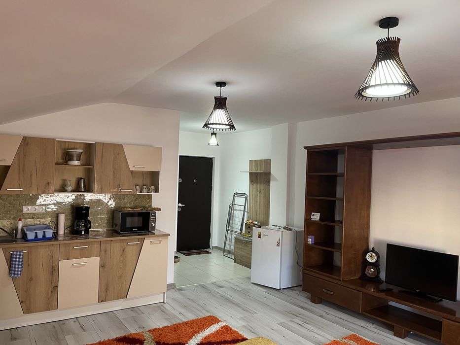 Inchiriez garsoniera in regim hotelier