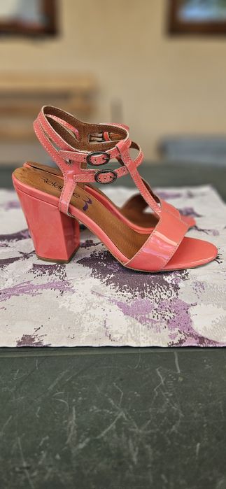 Sandale piele eco lacuita