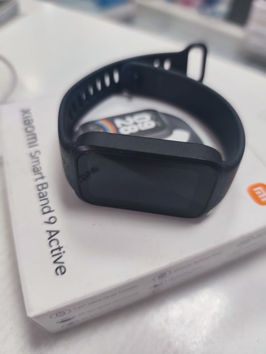 Продам смарт часы новые