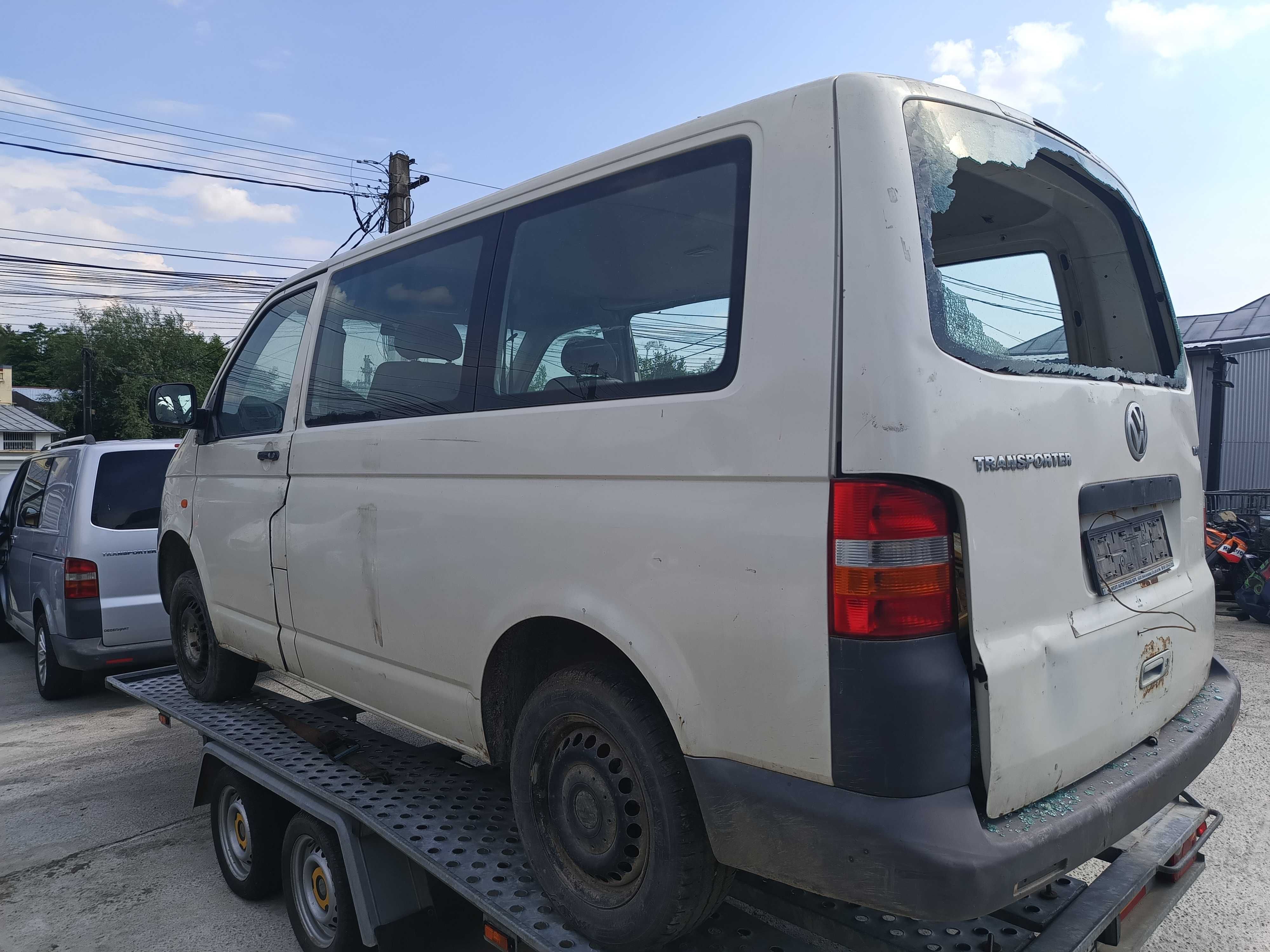 Geam Lateral Stanga Spate VW Transporter T5