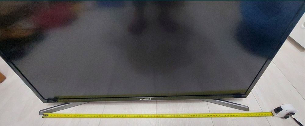 Нов МИНИ телевизор с радио и телевизор SAMSUNG 32"