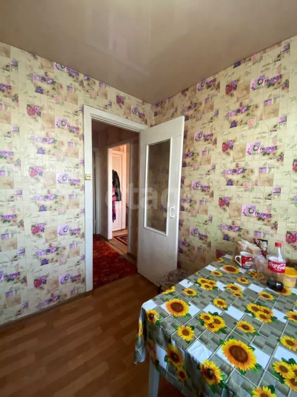 Продам 1-а комн кв-ру в 16 мкр. на 5 этаже