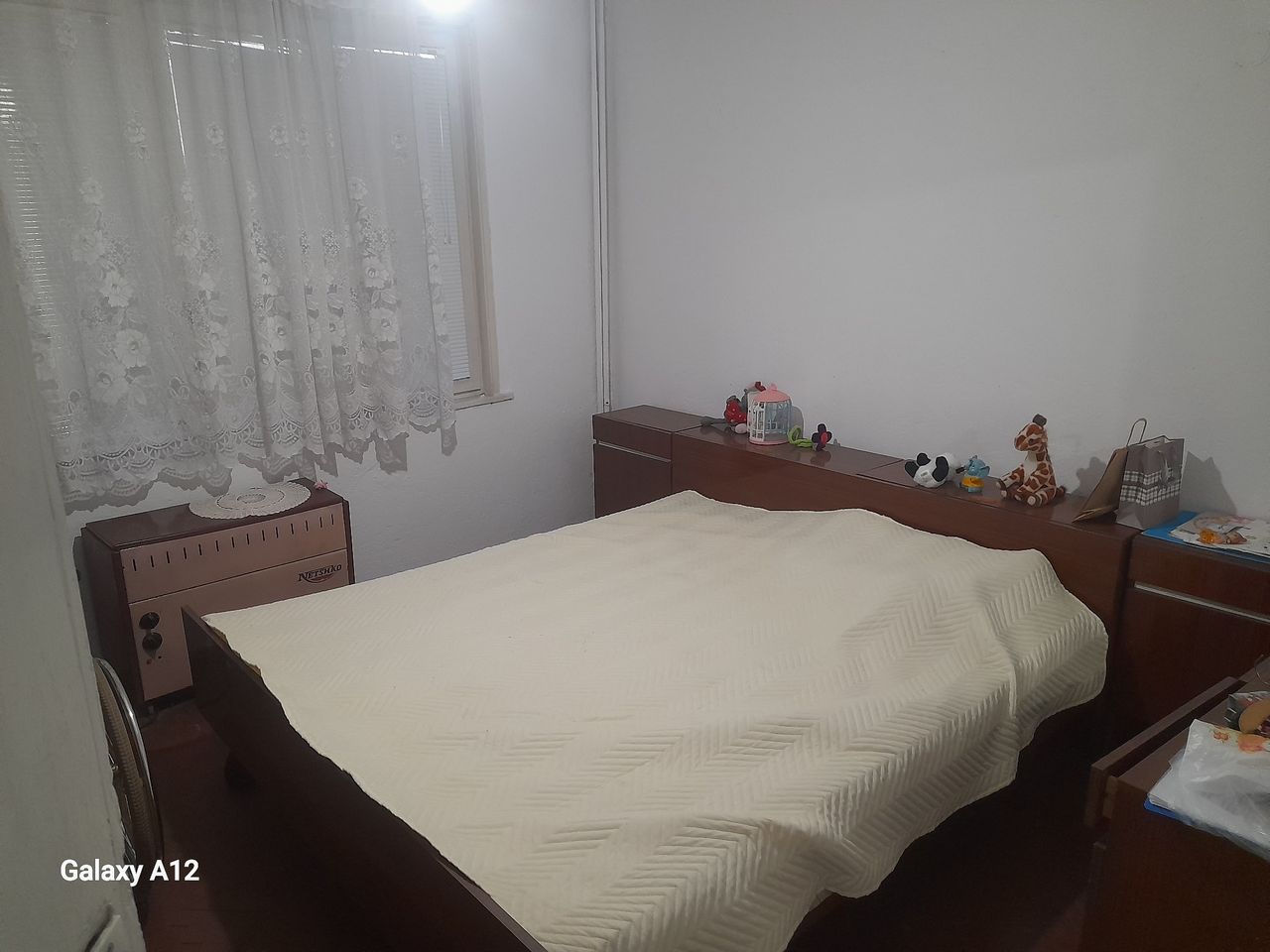Продава се Тристаен апартамент в Харманли - 65 кв.м за 747 €/кв.м - Снимка #1