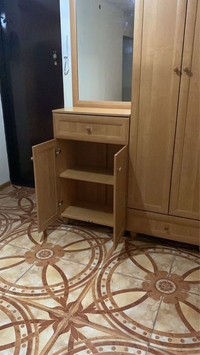 Продам прихожку в отличном состоянии