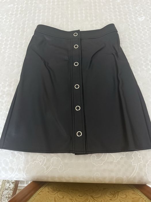 Юбки женские продаю