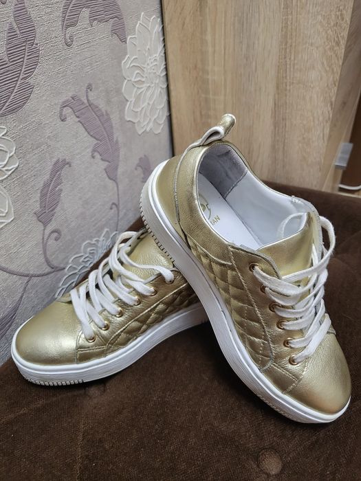 Sneaker Poelman aurii, piele int-ext mărime 38