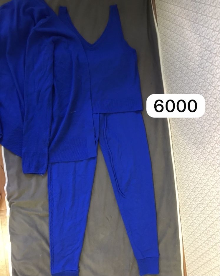 Продам одежду все по 15000