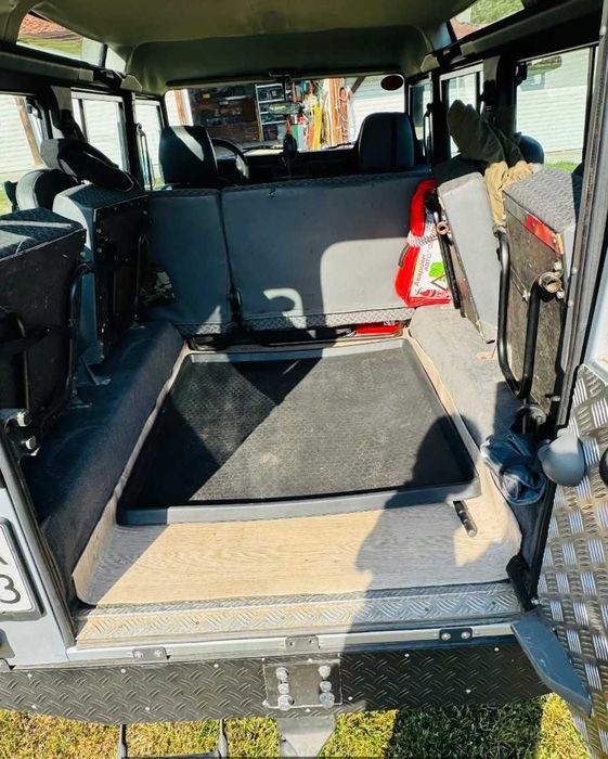 Продава Land Rover Defender TD5