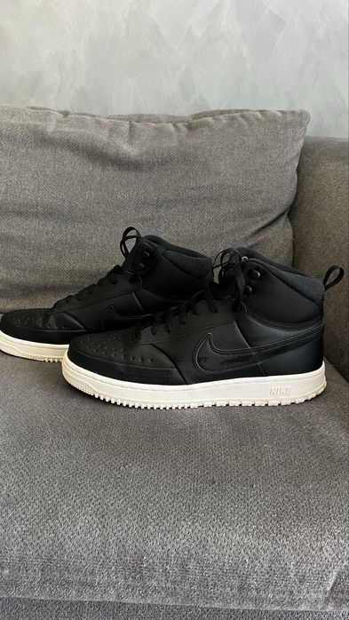 Adidasi nike barbati .
