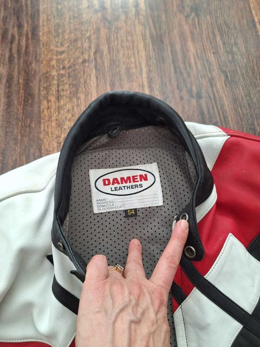 Vand costum ,casca si ghete moto