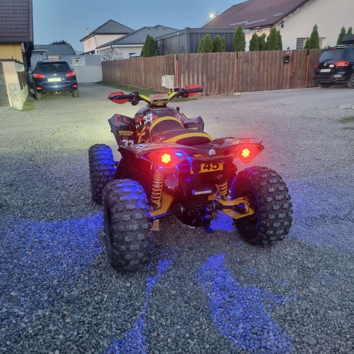 Vând atv can am renegade 1000