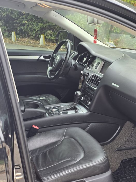 Audi q7 2008 239hp