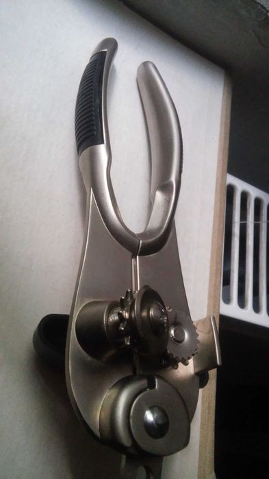 Продам открывашку для консервы. Новая. Цена окончательная