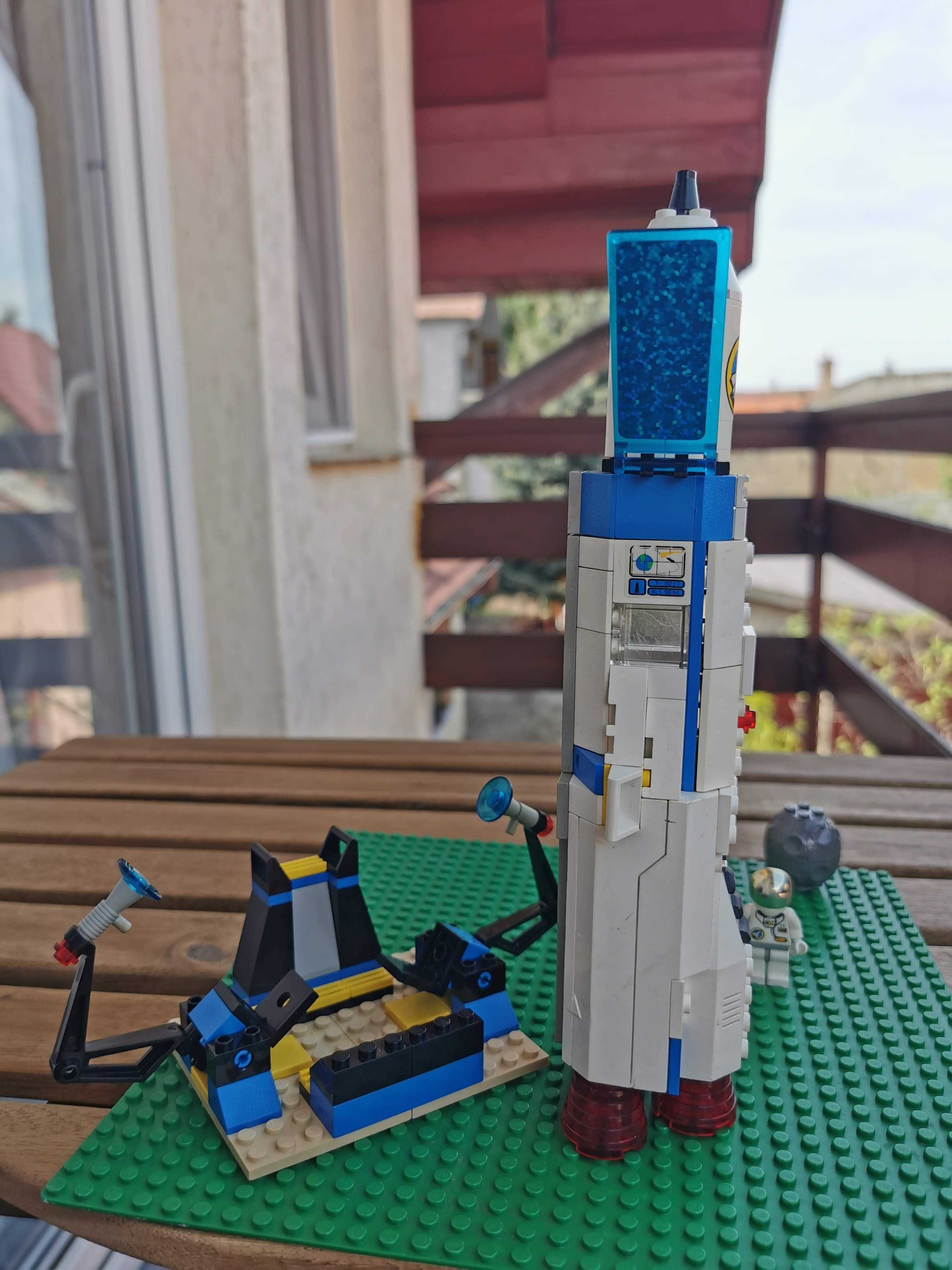 LEGO Town - Space Port -Countdown Corner, 6454 [CONSTRUIT]