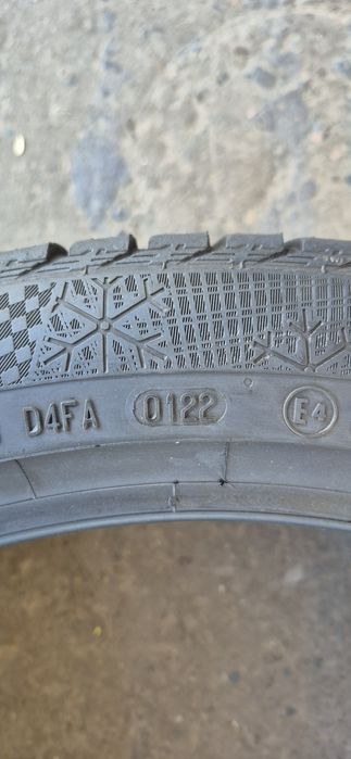 4 anvelope iarna Continental 245/40/21.Pretul este pe bucata.