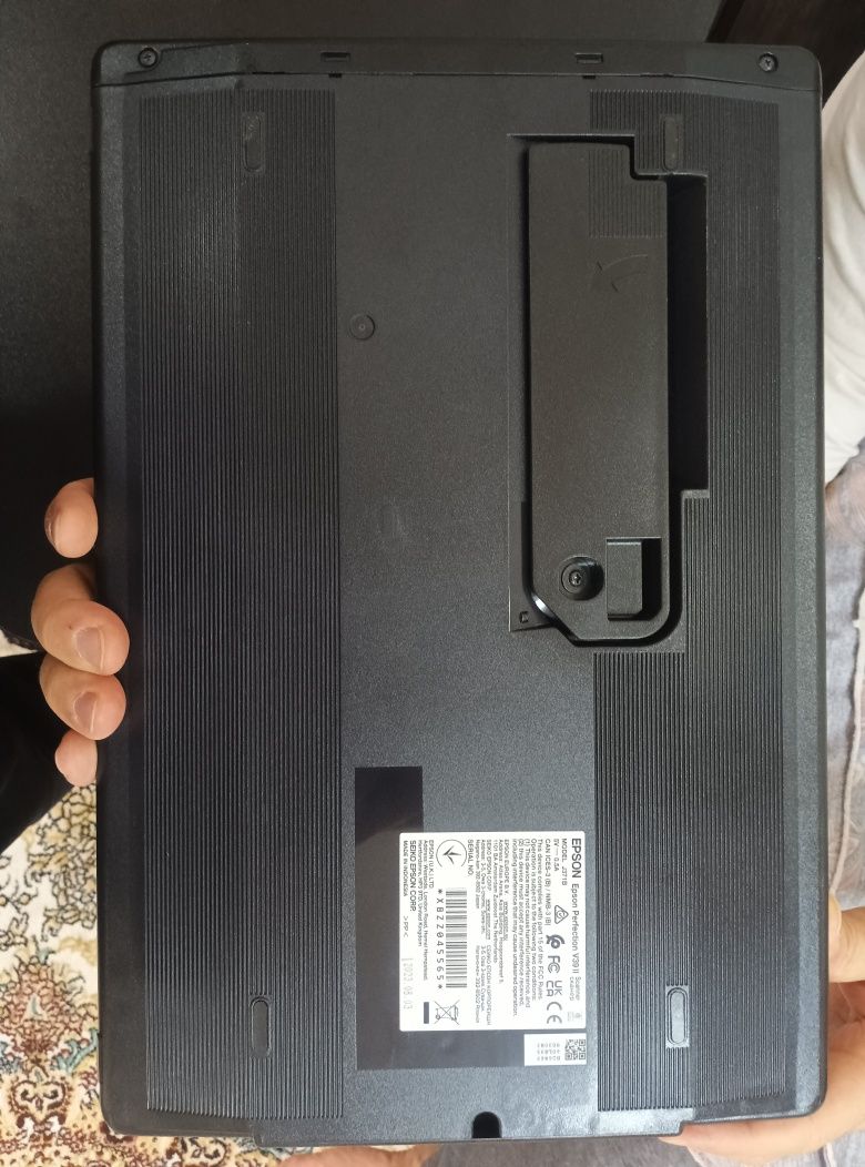 Сканер Epson Perfection V39 ll