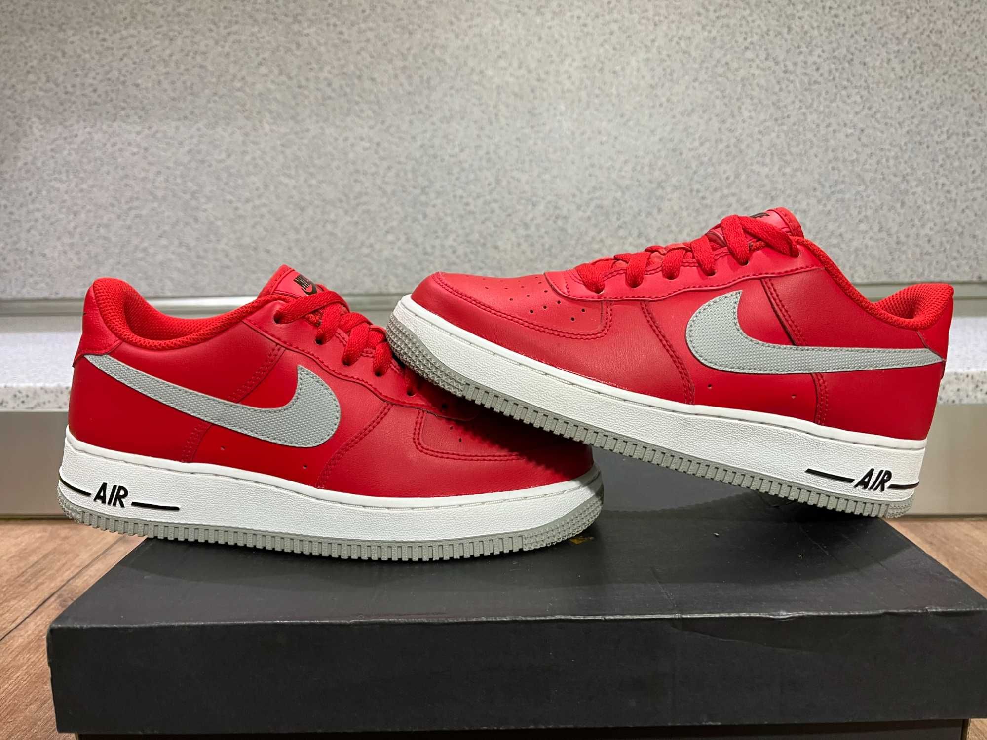 ОРИГИНАЛНИ *** Nike Air Force 1 Low /  'University Red Smoke Grey '